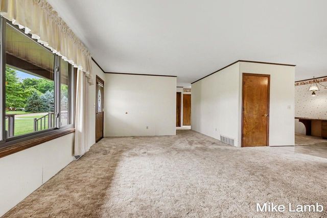 3685 20th Street, Dorr, MI 49323