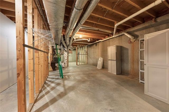 505 Knoll Pointe, Woodstock, GA 30189