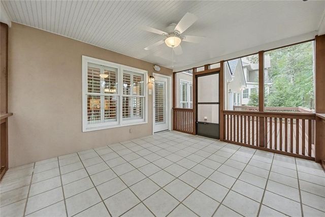 505 Knoll Pointe, Woodstock, GA 30189