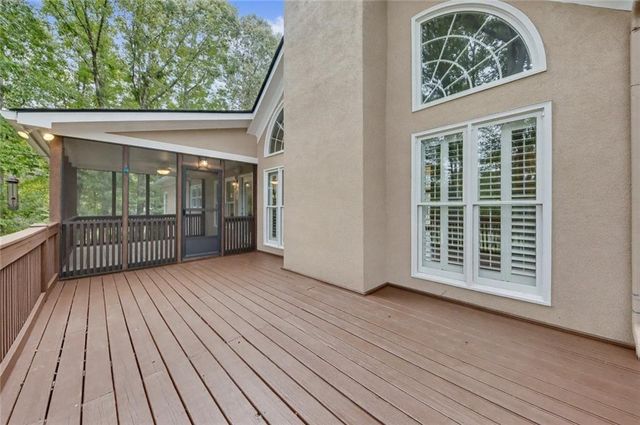 505 Knoll Pointe, Woodstock, GA 30189