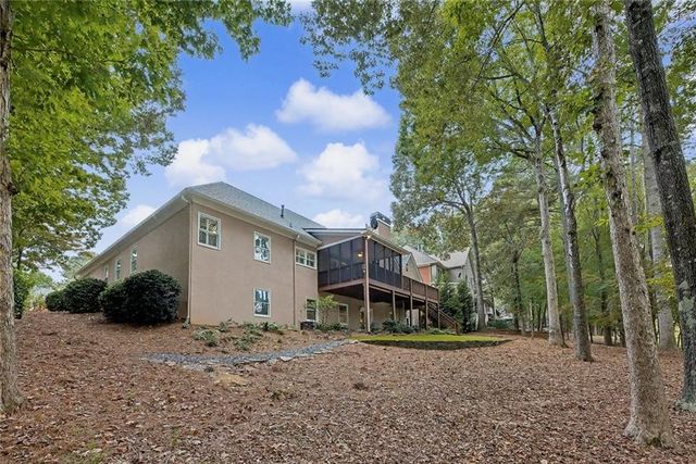 505 Knoll Pointe, Woodstock, GA 30189
