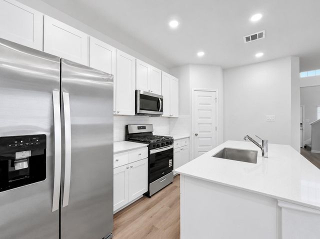 2328 Pipefish Drive, Conroe, TX 77384