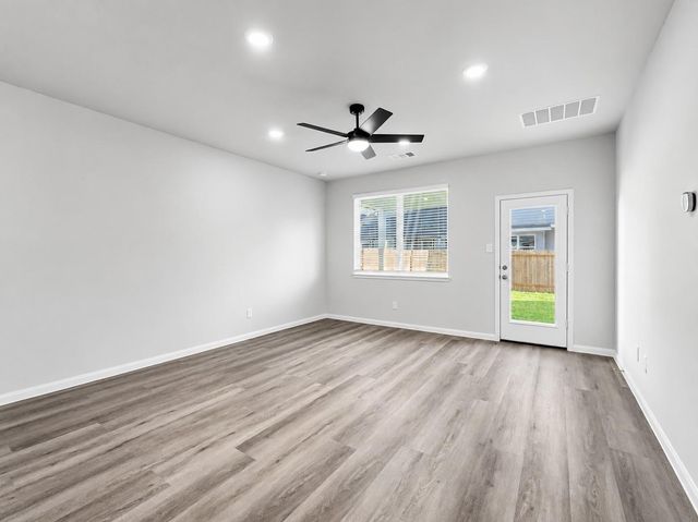 2328 Pipefish Drive, Conroe, TX 77384