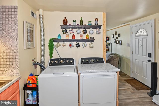 106 GLEN RD, Glen Burnie, MD 21060