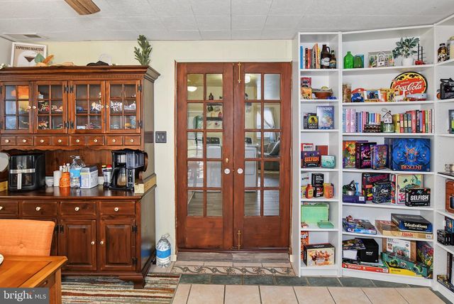 106 GLEN RD, Glen Burnie, MD 21060