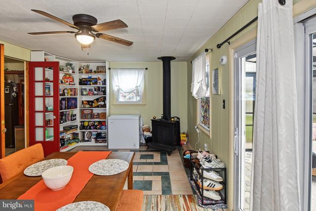 106 GLEN RD, Glen Burnie, MD 21060