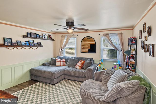 106 GLEN RD, Glen Burnie, MD 21060