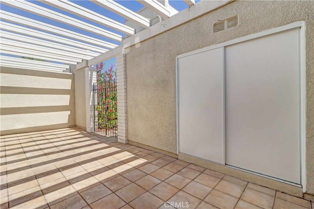 2005 Via Mariposa W B, Laguna Woods, CA 92637 — photo 5