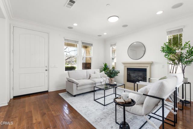 8240 Silver Circle, Ventura, CA 93004