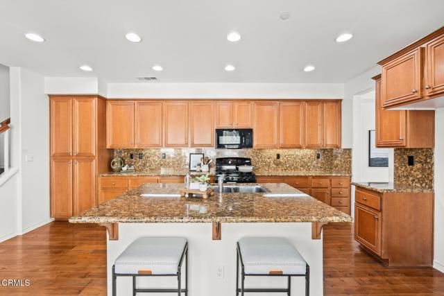 8240 Silver Circle, Ventura, CA 93004