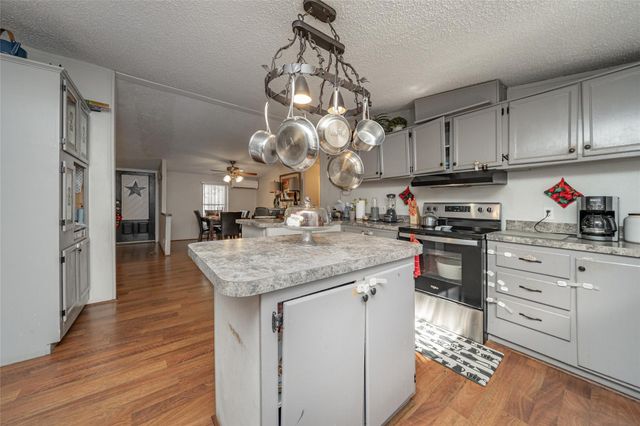 9626 Creek Vista Lane, Willis, TX 77378