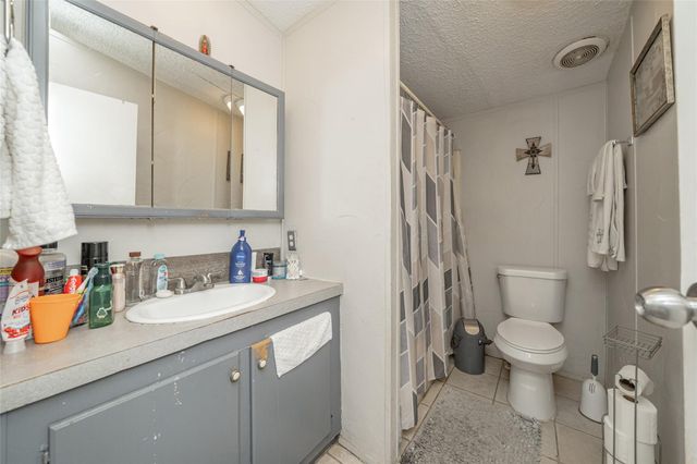 9626 Creek Vista Lane, Willis, TX 77378