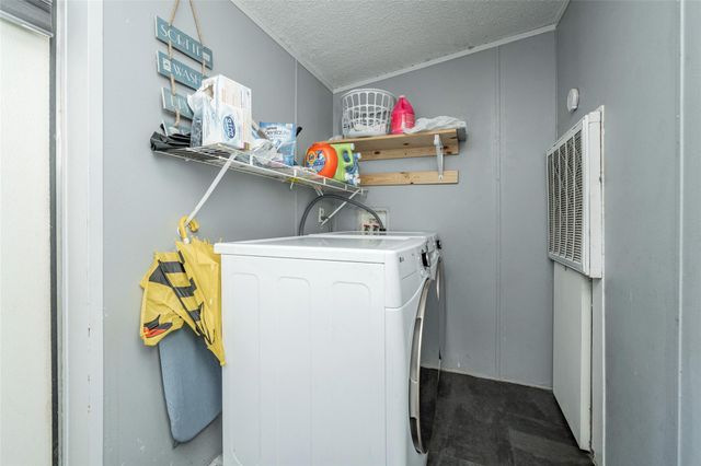 9626 Creek Vista Lane, Willis, TX 77378