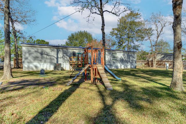 9626 Creek Vista Lane, Willis, TX 77378