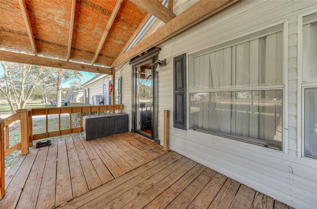 9626 Creek Vista Lane, Willis, TX 77378