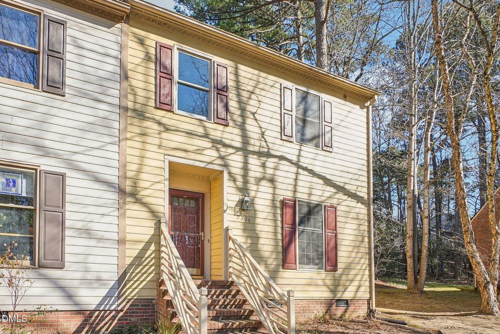 3305 Coachmans Way, Durham, NC 27705