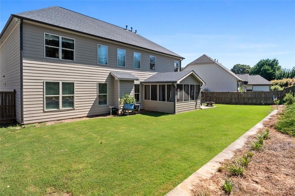 Image 44 of property listing at 6910 Concord Brook Lane, Cumming, GA 30028