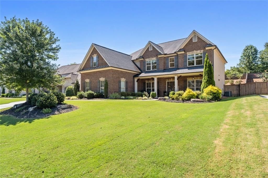 Image 50 of property listing at 6910 Concord Brook Lane, Cumming, GA 30028