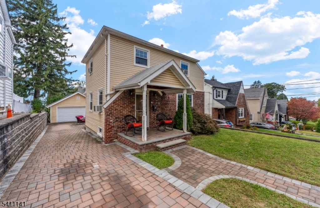 288 Sussex Rd, Wood-ridge Boro, NJ 07075