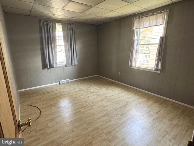 428 S WAYNE ST, Lewistown, PA 17044