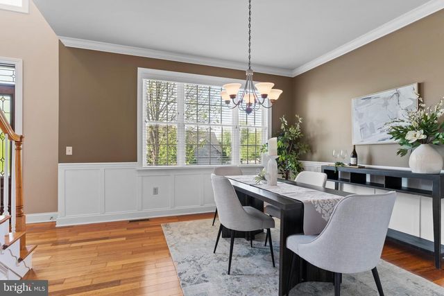 8 BAYBERRY RD, Carlisle, PA 17013