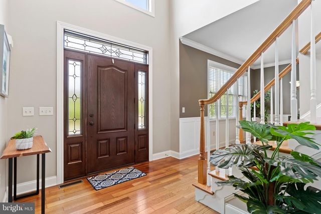 8 BAYBERRY RD, Carlisle, PA 17013
