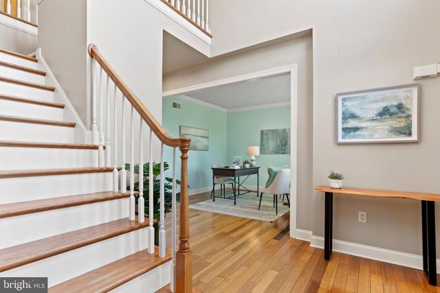 8 BAYBERRY RD, Carlisle, PA 17013