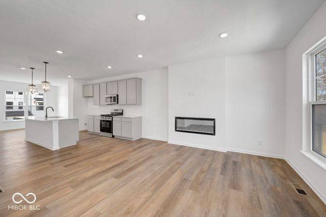 4475 Yellowwood Avenue, Brownsburg, IN 46112