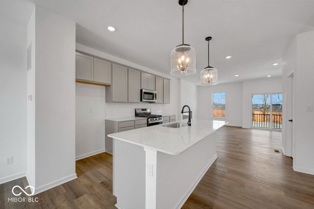 4475 Yellowwood Avenue, Brownsburg, IN 46112