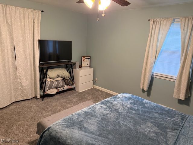 2745 Myrtle Avenue NW, Canton, OH 44709