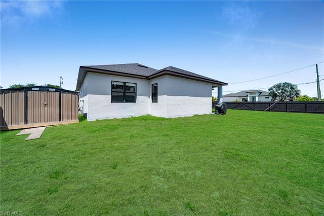 1400 NW 1st ST, Cape Coral, FL 33993