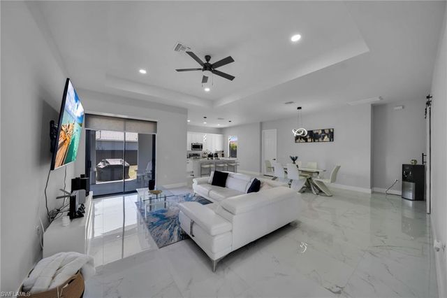 1400 NW 1st ST, Cape Coral, FL 33993