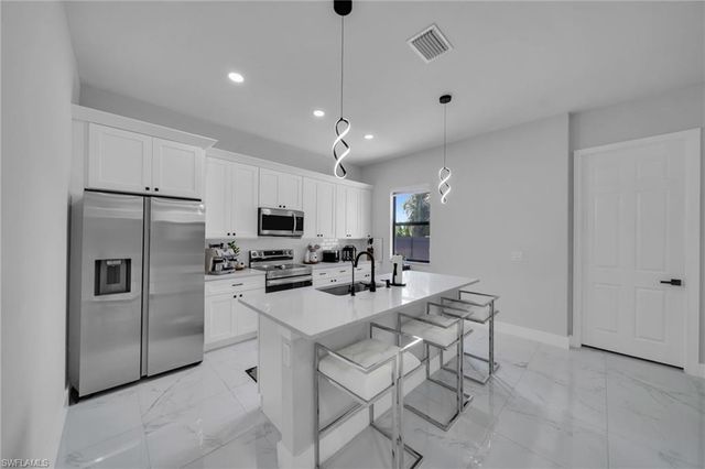 1400 NW 1st ST, Cape Coral, FL 33993