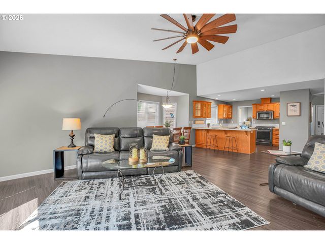 3755 Ne 203RD Ave, Fairview, OR 97024