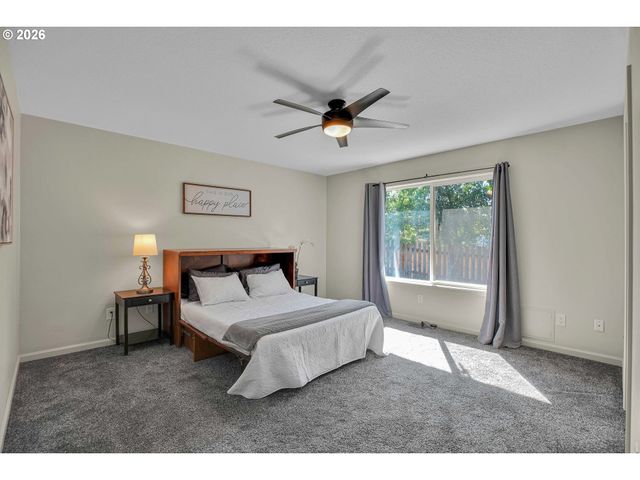 3755 Ne 203RD Ave, Fairview, OR 97024