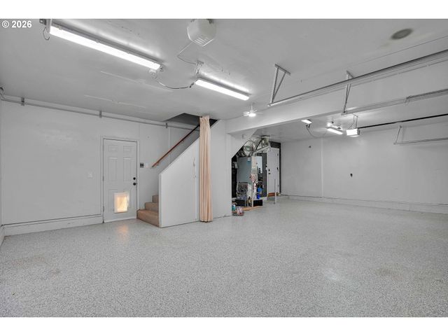 3755 Ne 203RD Ave, Fairview, OR 97024