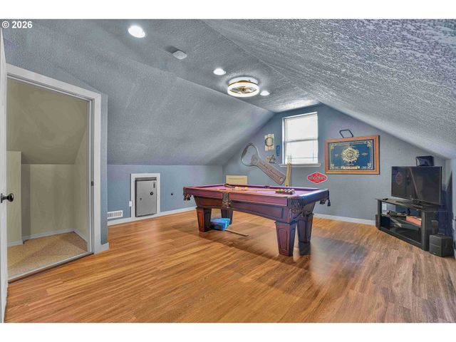 3755 Ne 203RD Ave, Fairview, OR 97024