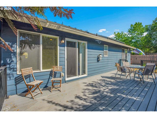 3755 Ne 203RD Ave, Fairview, OR 97024