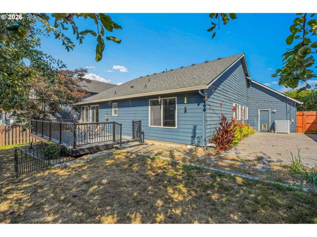 3755 Ne 203RD Ave, Fairview, OR 97024