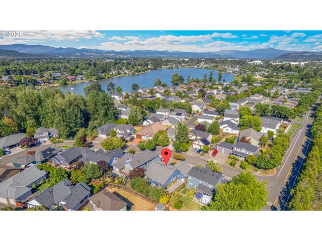 3755 Ne 203RD Ave, Fairview, OR 97024
