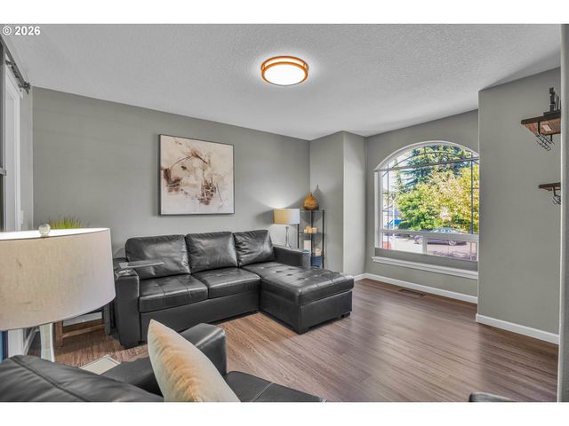 3755 Ne 203RD Ave, Fairview, OR 97024