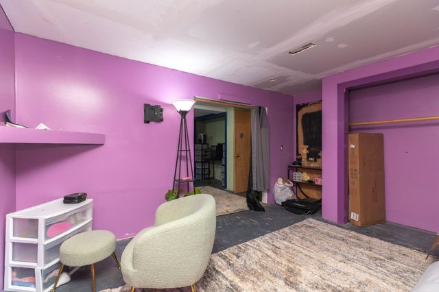 438 Saturn Ave, Salina, KS 67401