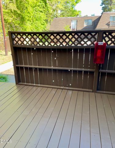 225 Summerwalk Circle, Chapel Hill, NC 27517