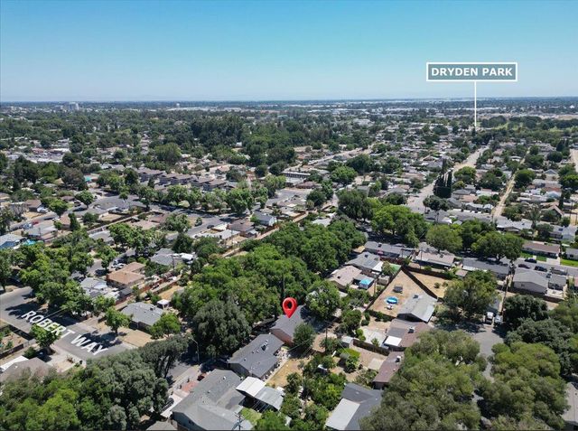1530 Pelton Ave, Modesto, CA 95351