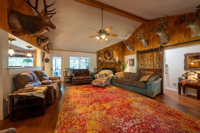 10100 County Road 4028, Kemp, TX 75143