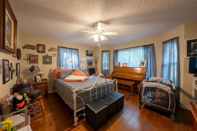 10100 County Road 4028, Kemp, TX 75143