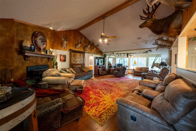 10100 County Road 4028, Kemp, TX 75143