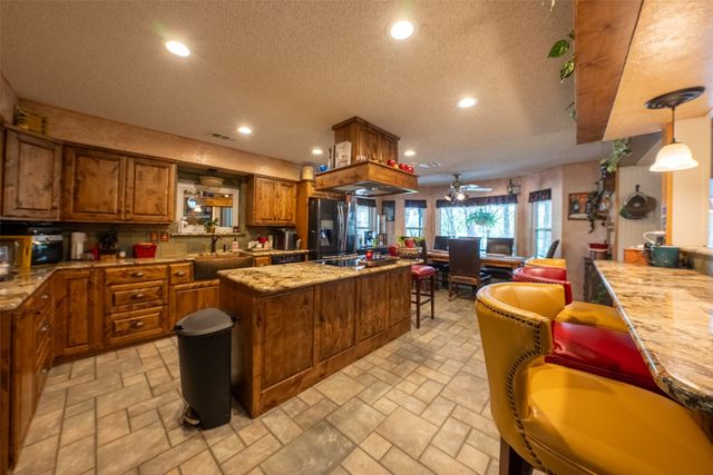10100 County Road 4028, Kemp, TX 75143