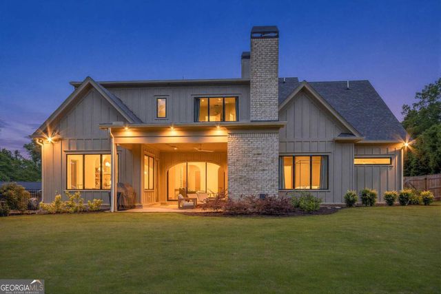 341 Mockingbird Lane SE, Smyrna, GA 30082