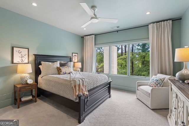 341 Mockingbird Lane SE, Smyrna, GA 30082